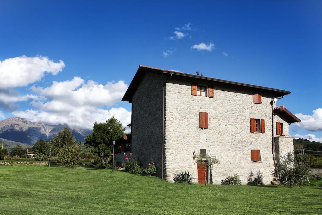 B&B Il Lavaccio Filattiera Bagian luar foto